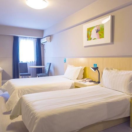 Jinjiang Inn Selected Shenzhen Huanggang Port Huangcheng Plaza Экстерьер фото
