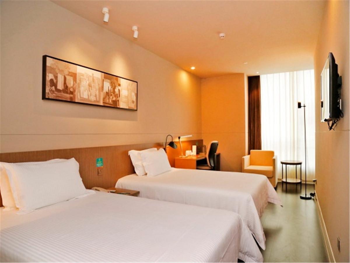 Jinjiang Inn Selected Shenzhen Huanggang Port Huangcheng Plaza Экстерьер фото