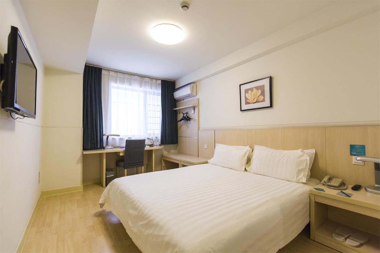 Jinjiang Inn Selected Shenzhen Huanggang Port Huangcheng Plaza Экстерьер фото